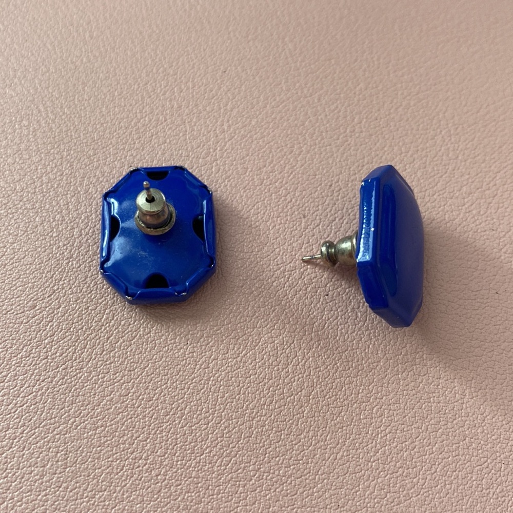 Vintage Blue Earrings - Picture 2 of 3
